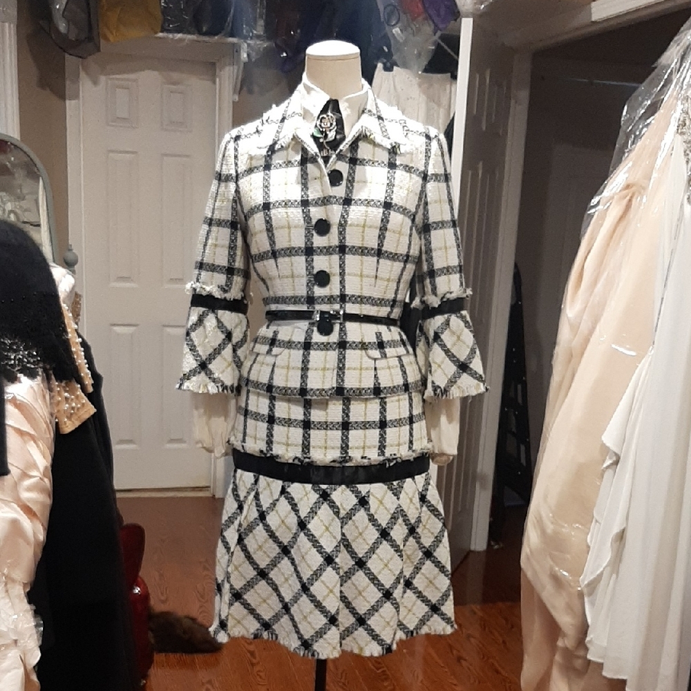 Plaid Women's Skirt  Suit with Black and White Pattern